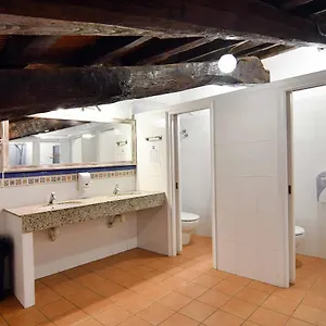 https://hostal-lestrella.catalonia-hotels.com